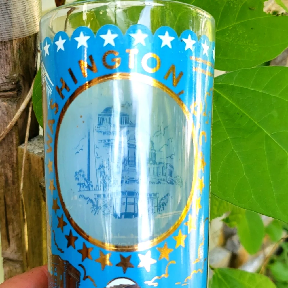 Vintage Washington DC Souvenir Bar Glass blue gold trim